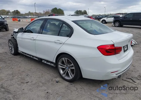 2018 BMW 330I z USA, uszkodzony, nr VIN WBA8B9C58JEE80771